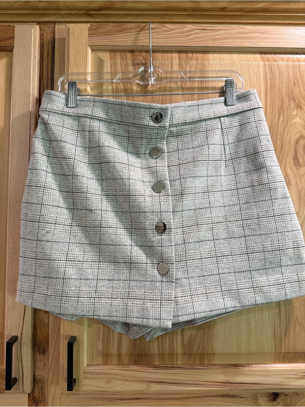 New! Anthropologie Maeve Cozy Plaid Preppy Classy Light Gray Skort Size 12 - Picture 3 of 12